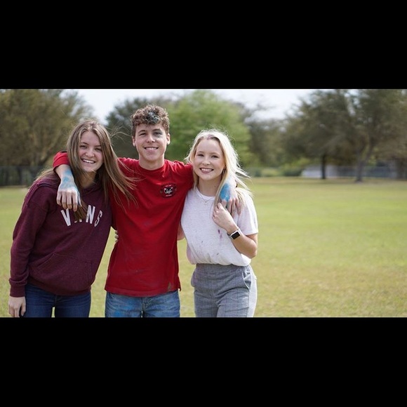 Meet your Posher, Crystal - Picture 1 of 1